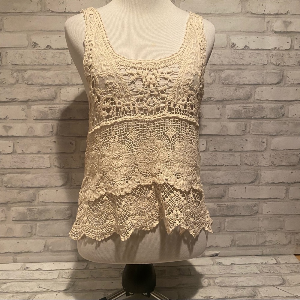ISSI Lace Tank Top (perfect for layering!)